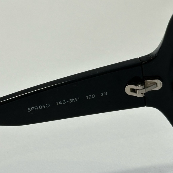 Prada Illusion runway FW11 mask sunglasses - Picture 6 of 10